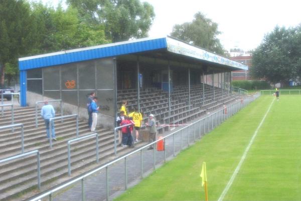 Bezirkssportanlage Stadion Feuerbachstraße - Düsseldorf-Bilk