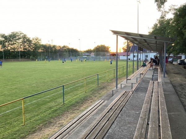 Felsőpakonyi Sportpálya - Felsőpakony