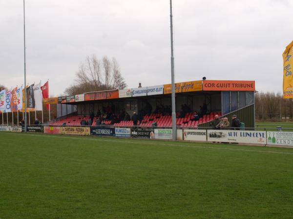 Sportpark Walburgen - Lingewaardt-Gend