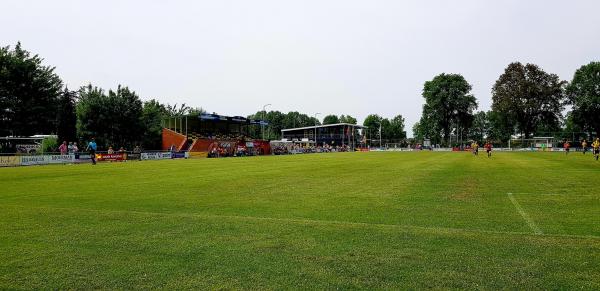 Sportpark Het Midden - DOS '37 - Twenterand-Vriezenveen