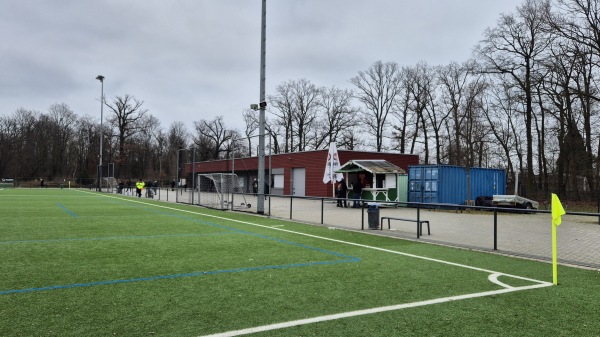 Sportanlage Riederwaldwiese Platz 2  - Frankfurt/Main-Riederwald