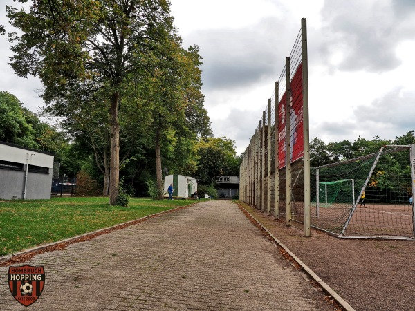 Sportanlage Gesamtschule Ückendorf Platz 2 - Gelsenkirchen-Ückendorf