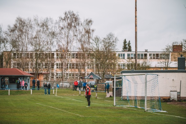 Sportplatz Hinter der Schule - St. Gangloff