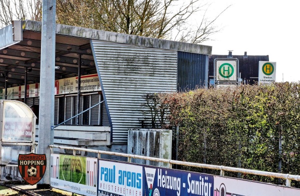 Stadion Laumeskamp powered by Roessler - Delbrück