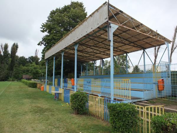 Pirosrózsa utcai sportpálya - Budapest