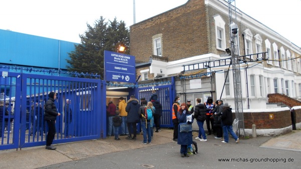 MATRADE Loftus Road Stadium - London-Shepherds Bush, Greater London