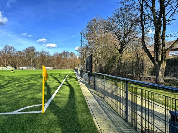 Bezirkssportanlage Kuhlhoffstraße Platz 2 - Essen/Ruhr-Altenessen