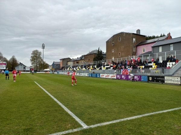 Stade de la Frontière - Esch-Uelzecht (Esch-sur-Alzette)