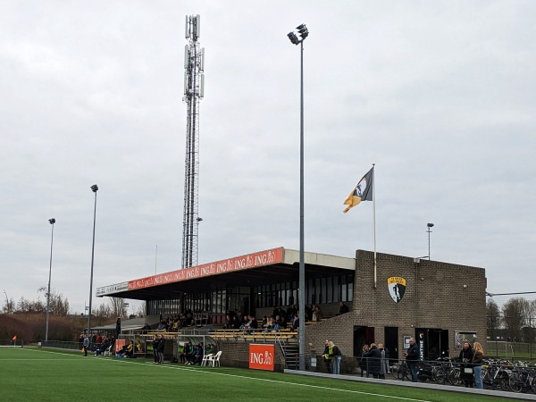 Sportpark VV Sneek Wit Zwart - Sneek