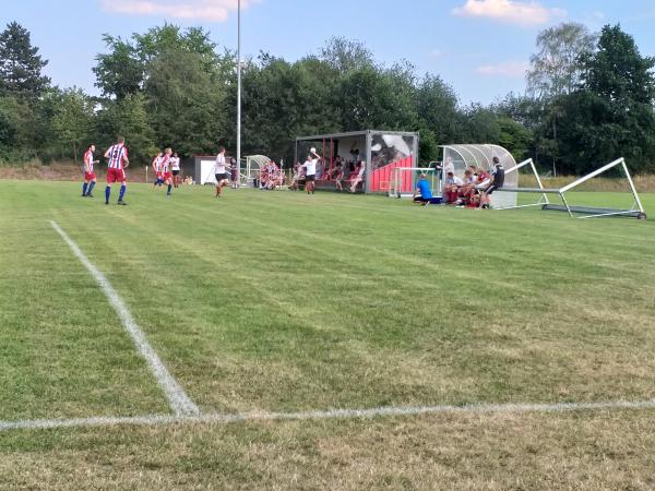 Sportzentrum Adendorf B-Platz - Adendorf