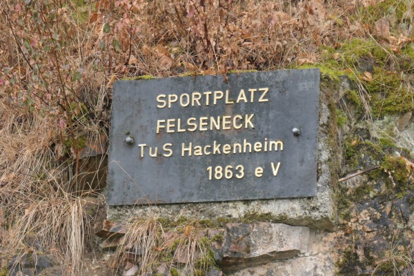 Sportplatz am Felseneck - Hackenheim