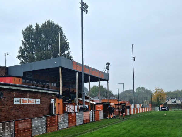 Queen Street - Bilston, West Midlands