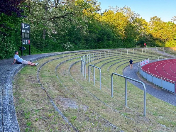 Sportparkstadion Neu-Isenburg - Neu-Isenburg
