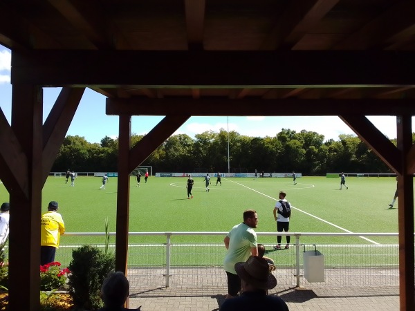 Sportplatz Karl-Arnold-Straße - Düren