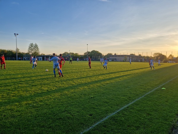 Sportplatz an der Drei-Kirschen-Halle - Achern-Mösbach