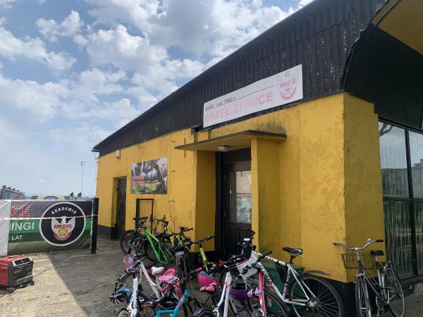 Bosiko w Źlinicach - Źlinice