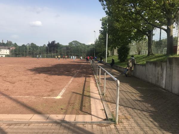 Jean-Löring-Sportpark Platz 3 - Köln-Zollstock