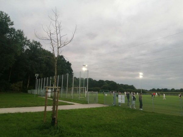 Birkenwaldstadion Nebenplatz - Hövelhof-Unterriege