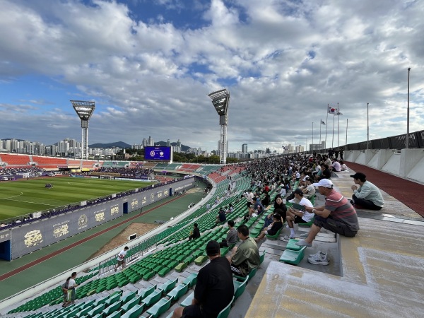 Anyang Stadium - Anyang