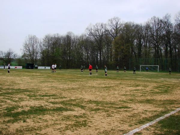 Alter Sportplatz Am Kiessee - Schkopau-Hohenweiden
