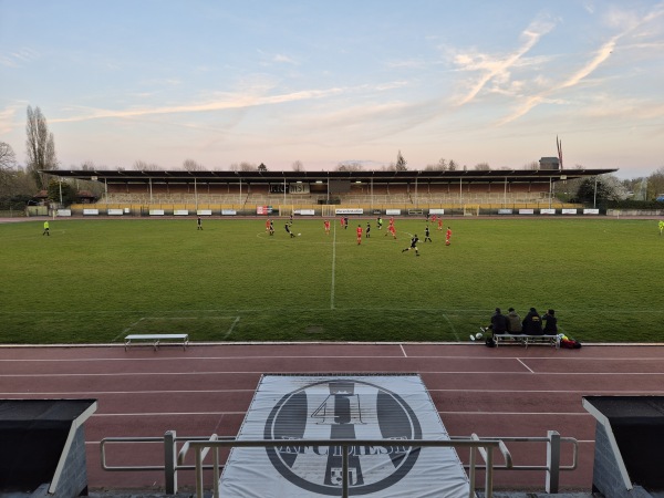 Stedelijk Sportstadion De Warande - Diest