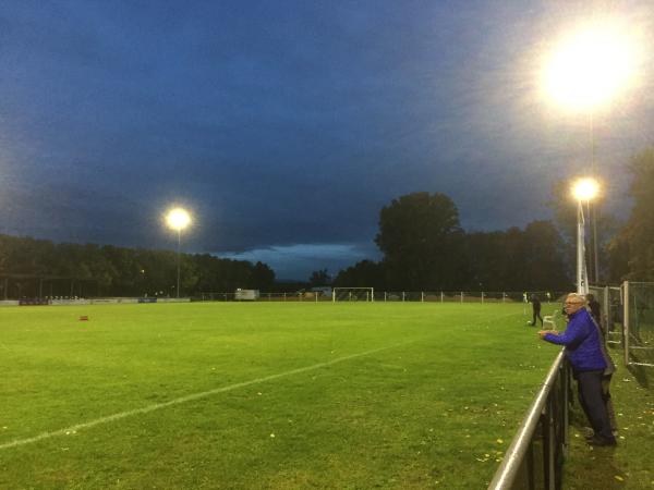 Sportplatz an der Staustufe  - Hattersheim/Main-Eddersheim