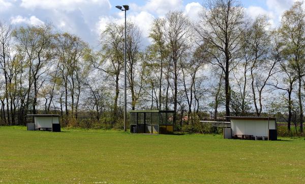 Sportplatz Benthullen - Wardenburg-Benthullen