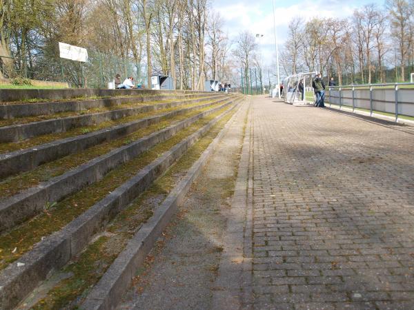 Wilhelm-Haneke-Stadion - Essen/Ruhr-Kupferdreh