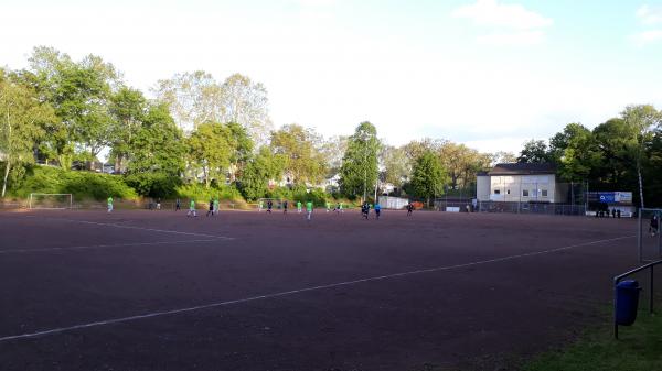 Sportplatz Saareck - Wiesbaden-Schierstein