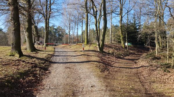 Waldsportplatz - Crimla