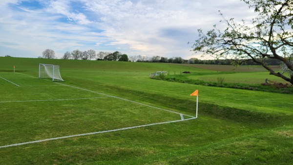 Sportplatz Burghausen - Wasserlosen-Burghausen