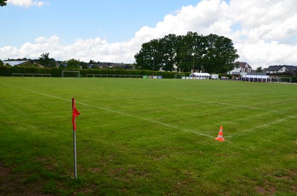 Sportplatz Auf der Kante - Heimbach/Eifel-Vlatten