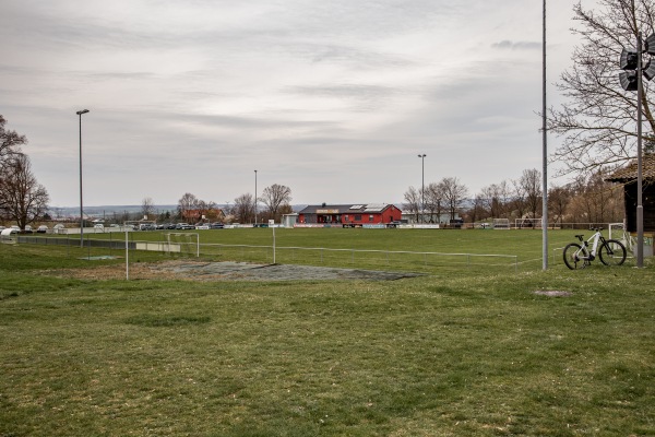 Petersbergstadion Nebenplatz - Marktbergel