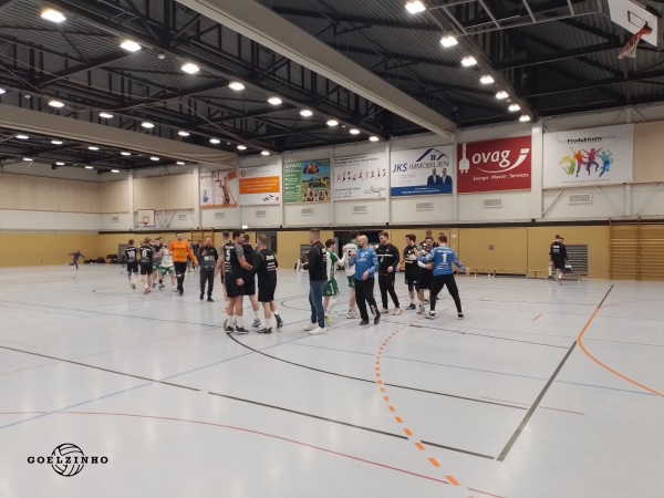 Sporthalle Bertha-von-Suttner-Gesamtschule Nidderau - Nidderau