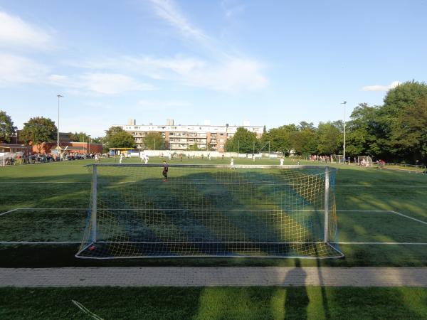Sportplatz Kasernenbrink - Lübeck-St. Lorenz Nord