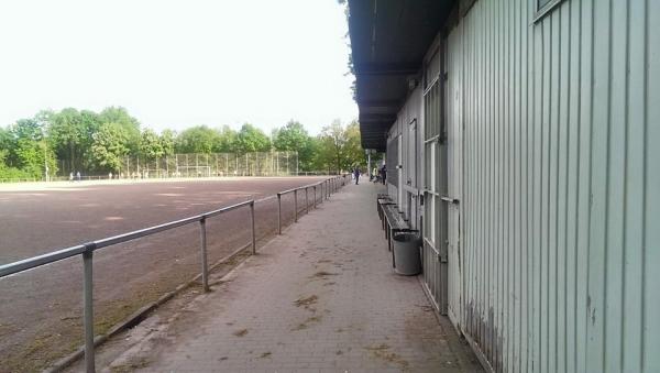 Bezirkssportanlage Oststraße Platz 2 - Gelsenkirchen-Erle