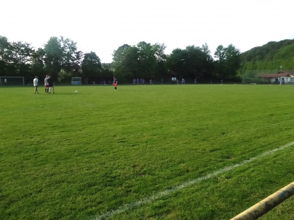 Sportplatz Avendshäuser Landstraße - Einbeck-Vardeilsen