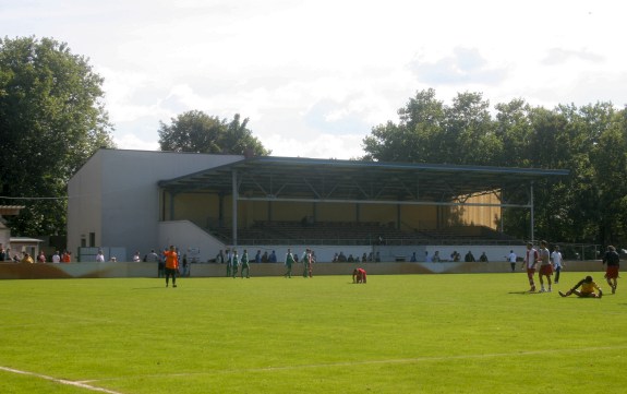 Bezirkssportanlage Warbruckstraße I / MTV-Stadion - Duisburg-Marxloh