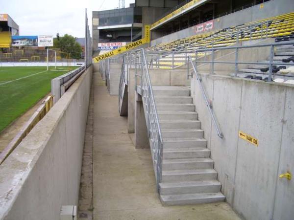 Herman Vanderpoortenstadion - Lier