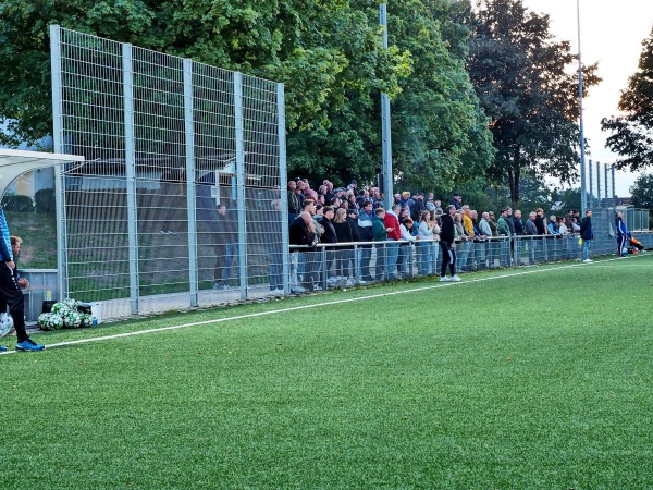 Sportzentrum Ost am Kleefeld - Lippstadt-Dedinghausen