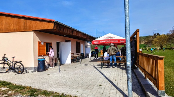 Fotbalové hřiště Mšecké Žehrovice - Mšecké Žehrovice