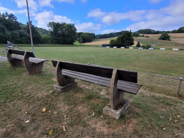 Sportplatz Bornweg - Ludwigsau-Meckbach