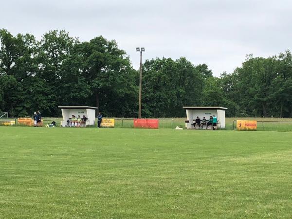 Sportplatz Straße der Jugend - Gröditz-Nauwalde