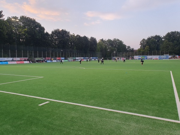 Stadion Uhlenkrug Nebenplatz - Essen/Ruhr-Stadtwald