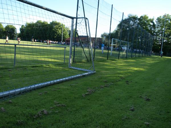 Sportplatz am Maibaum - Büren/Westfalen-Weiberg