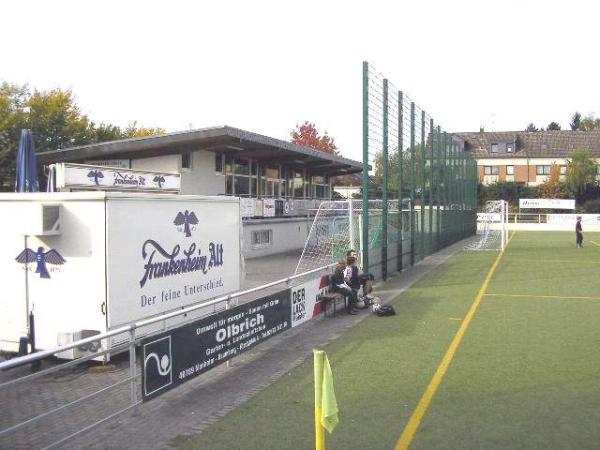 MEGA Stadion Sandstraße - Monheim/Rhein-Baumberg