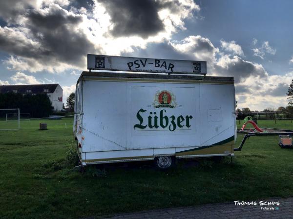 Friesensportplatz - Röbel/Müritz