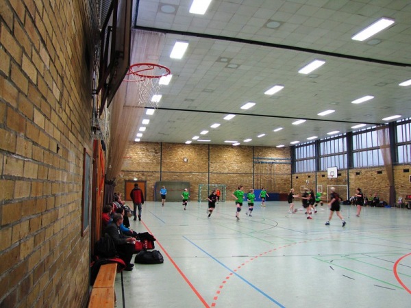 Sporthalle 51. Mittelschule Leipzig-Lößnig - Leipzig-Lößnig