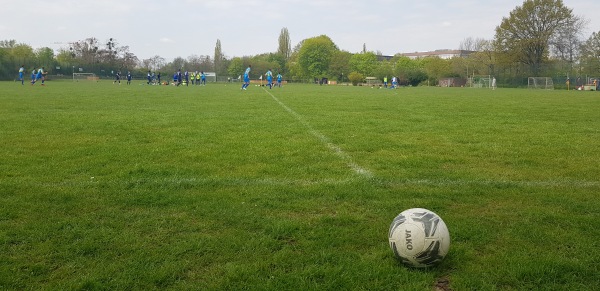 Sportanlage an der Kanalbrücke C-Platz - Hannover-Vahrenheide
