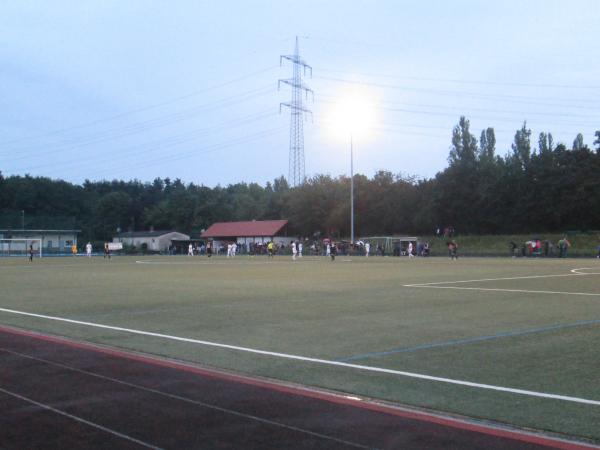 Sportplatz Paul-Hessemer-Straße - Rüsselsheim/Main